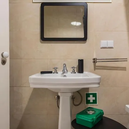 Lägenhet Lovelystay - Spacious 2br Downtown - 5 Min To River